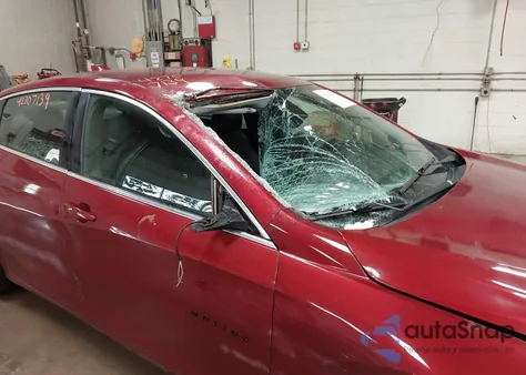 2017 Chevrolet Malibu Lt z USA, uszkodzony, nr VIN 1G1ZE5ST9HF274196